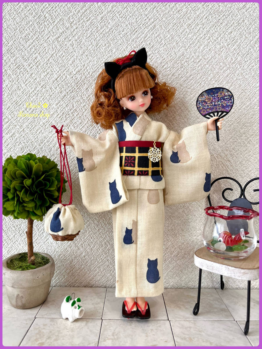 ◇◇◇リカちゃん着物・浴衣◇コットン生地・猫シルエット・黒帯◇22cm 