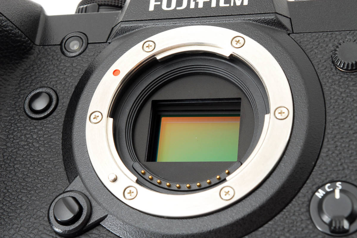 □ほぼ新品□ 富士フイルム FUJIFILM X-H1 ショット数30回 元箱付き