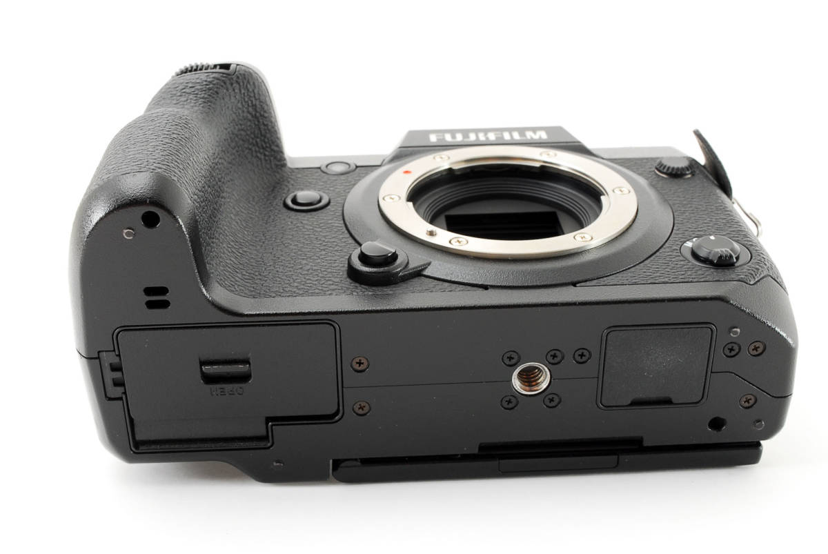 □ほぼ新品□ 富士フイルム FUJIFILM X-H1 ショット数30回 元箱付き