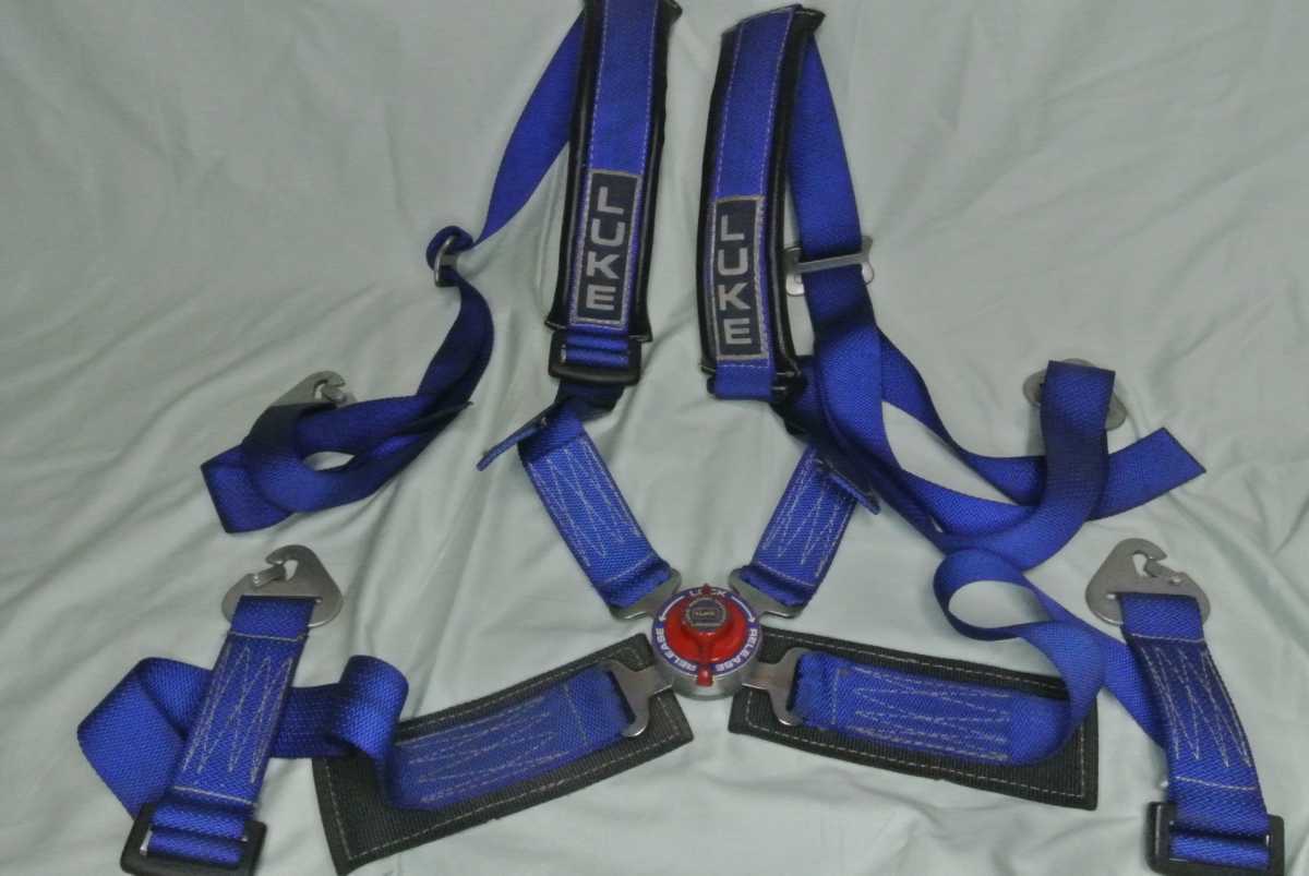 人気SALE，本物保証】 4点シートベルト◇LUKE RACING◇LONDON 