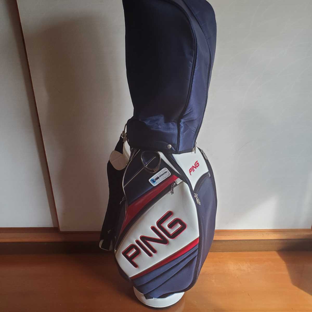 驚きの破格値，お買い得】 PING ピン キャディバッグ ネイビー