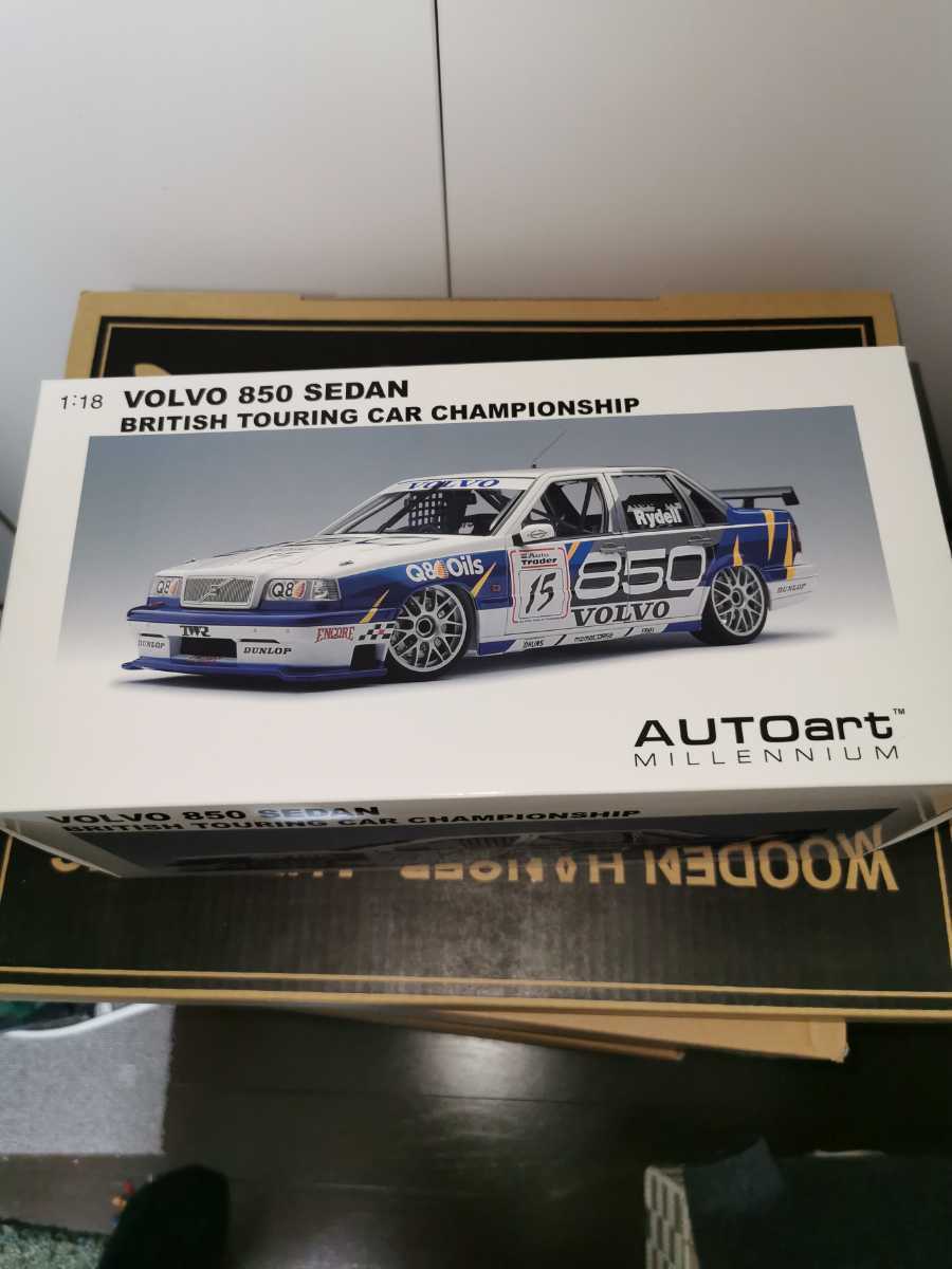オートアート 1/18 ボルボ 850 セダン BTCC ツーリングカー No.15 