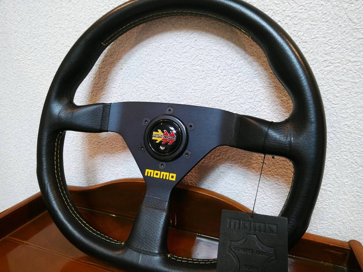 車 希少 MOMO モモ フォーミュラ ウーノ 35φ Dシェイプ 92年製