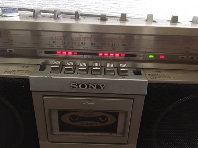 SONY ZILBA'P CFS-V3 昭和レトロラジカセ FM/AM ステレオ カセット