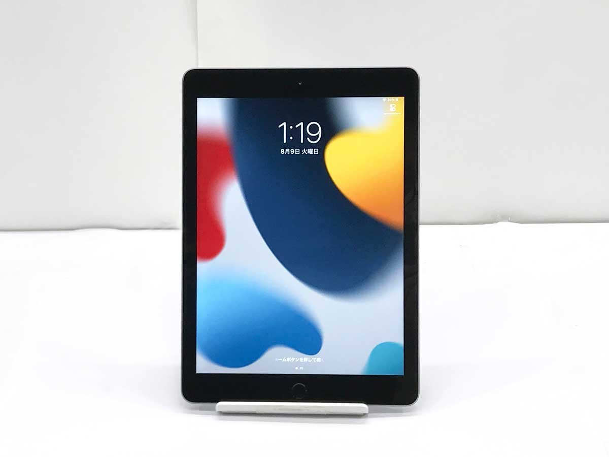 iPad Apple - 0 Wi-Fiモデル com Gray (2018) 32GB Space Wi-Fi 第6世代