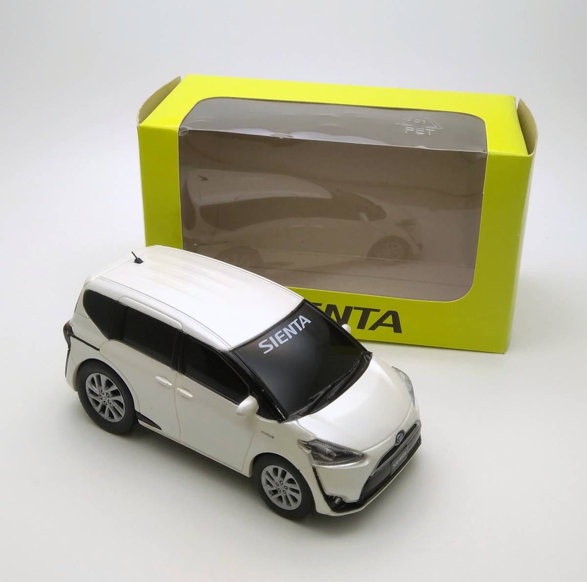 シエンタ 模型 シエンタ プラモデル 非売品 TOYOTA SIENTA トヨタ 