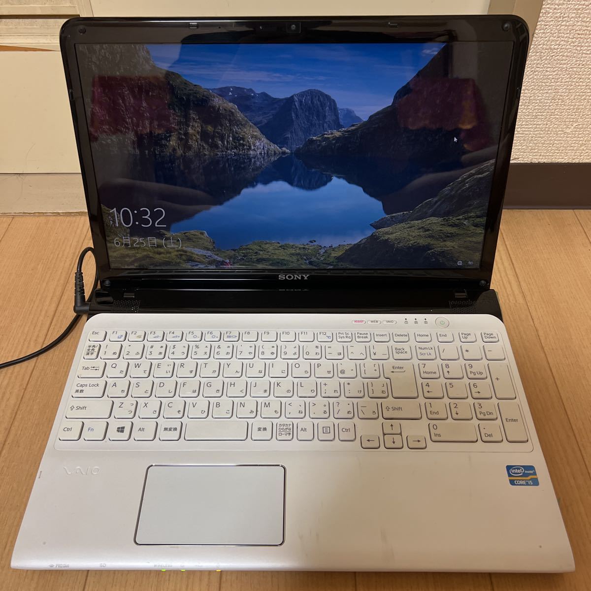 SONY VAIO SVE151B11N ホワイト SONY VAIO SVE151B11N Win10 Laptop PC
