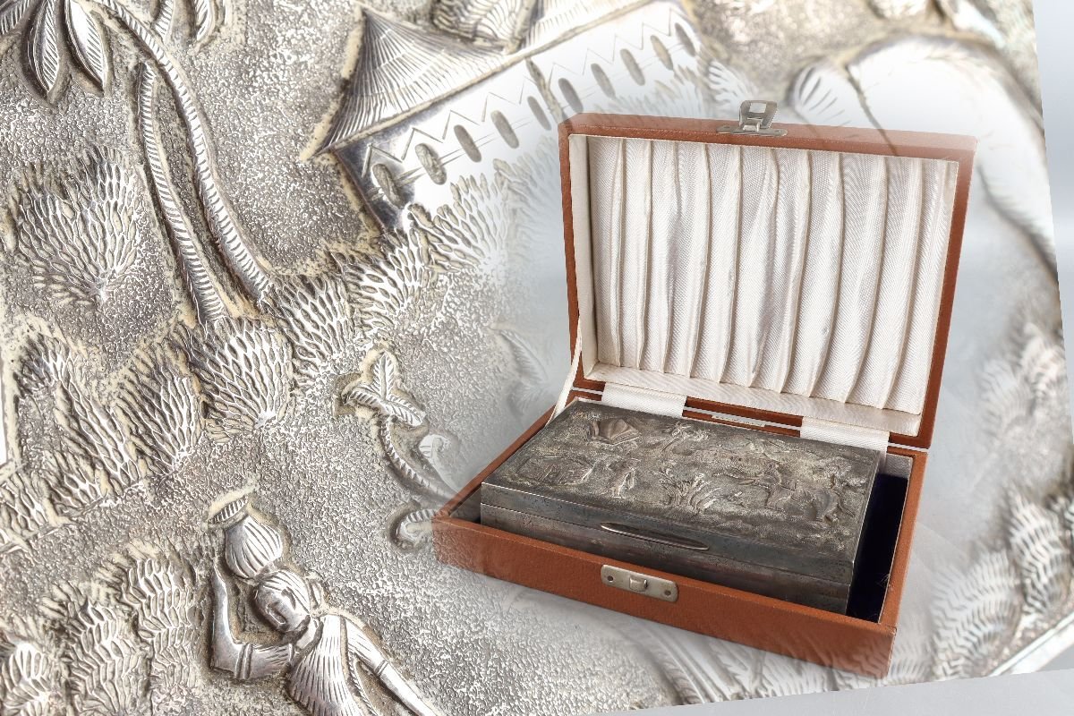 Silver Mt Antique Engraved .950 Japanese Fuji Cigarette Case . For 