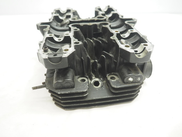 シリンダーヘッド バルブ GPz400F ZX400A 空冷 GPz400 Z400GP Z400FX
