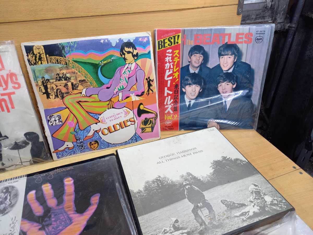 The Beatles レコードまとめ売り まとめ売り ジャンクBeatles等レコード BEATLES THE 40枚程度 適当な