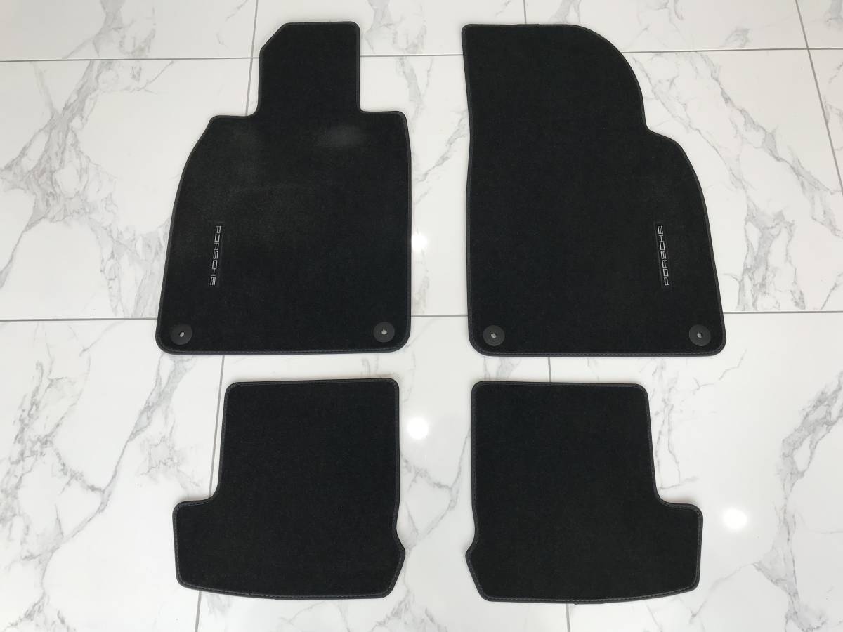 純正ポルシェ 911 （991型） 左Ｈ フロアマット 4点セット №0826-414