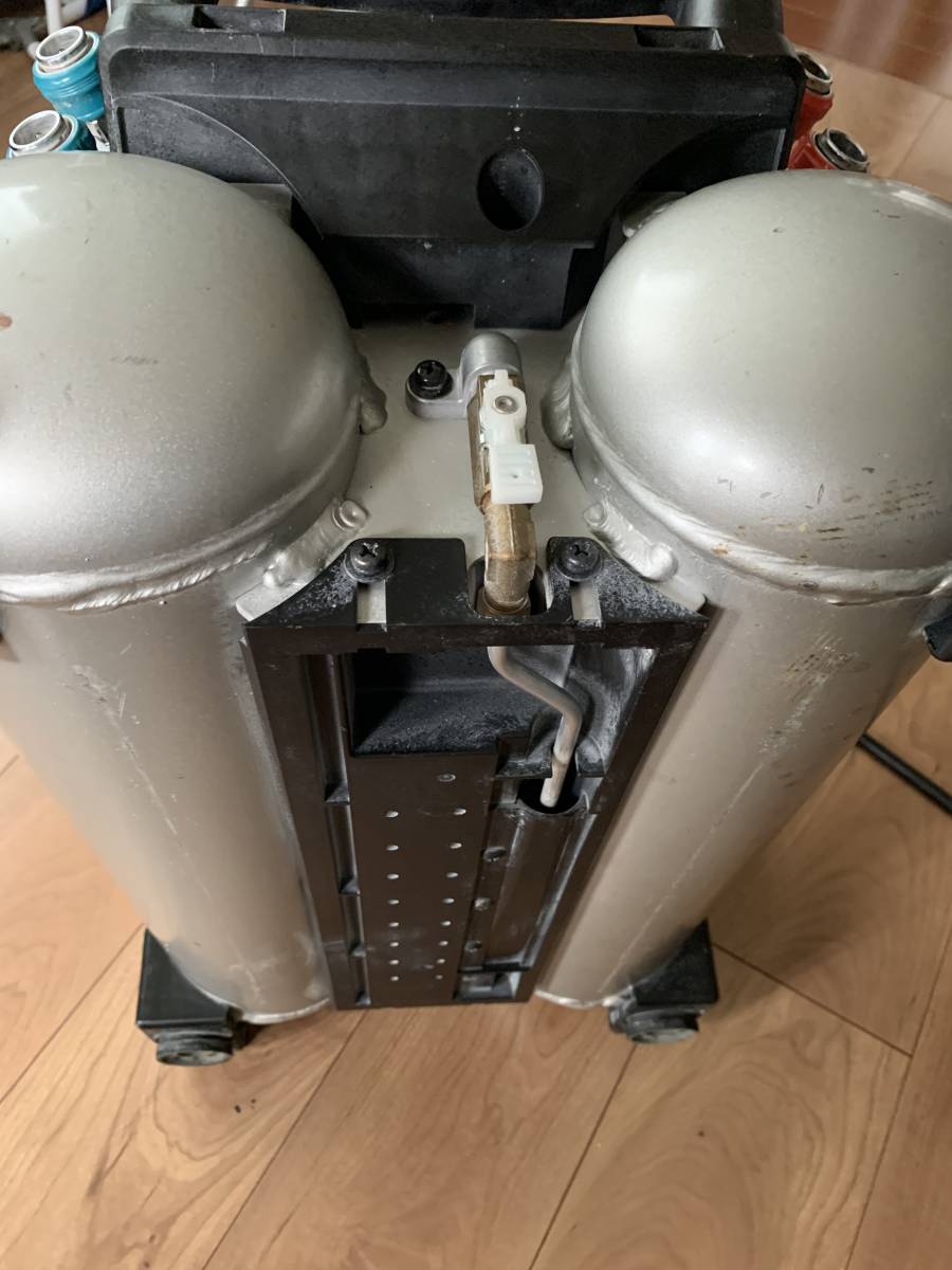 マキタ AC462XL makita 中古品 11L コンプレッサー [青] エアコンプレッサー 価格.com - オークション比較 ac462xlの通販 2026年最新Yahoo!オークション 高圧・常圧兼用 AC462XLH (50&frasl;60Hz