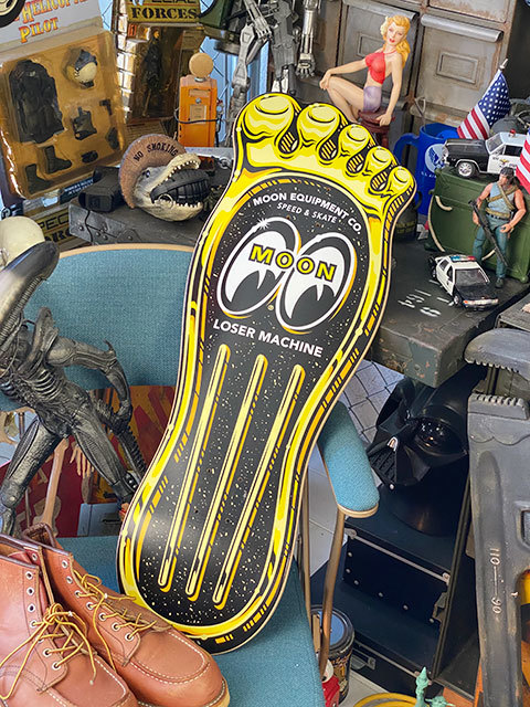 大得価，高品質 ルーザーマシーン&times;ムーンアイズ限定 Wネーム ガスペダル スケートボードデッキ Loser Machine X MOONEYES(デッキ)｜売買されたオークション情報、yahooの商品情報をアーカイブ公開 - オークファ デッキ