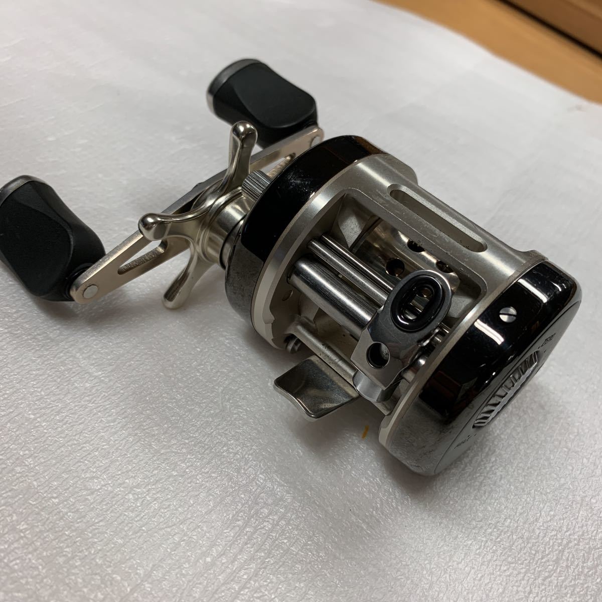 リョービ RYOBI バリウス VARIUS F200 バリウス F200 RYOBI 両軸