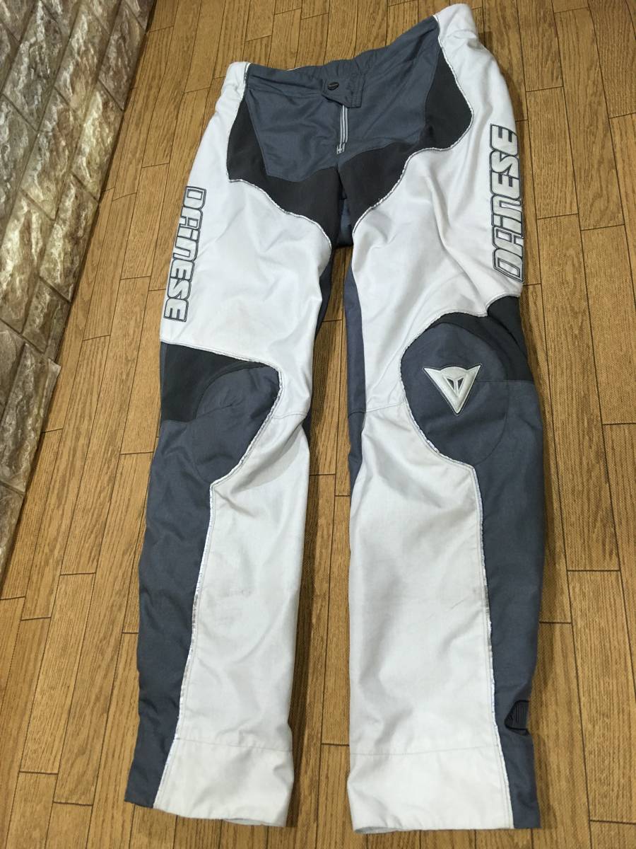 得価，人気 DAINESE 秋春対応商品 ナイロン素材 ライディングパンツ ウエスト幅80-84cm 身長170-174cm(ナイロン)｜売買されたオークション情報、yahooの商品情報をアーカイブ公開 - オークファン 一般
