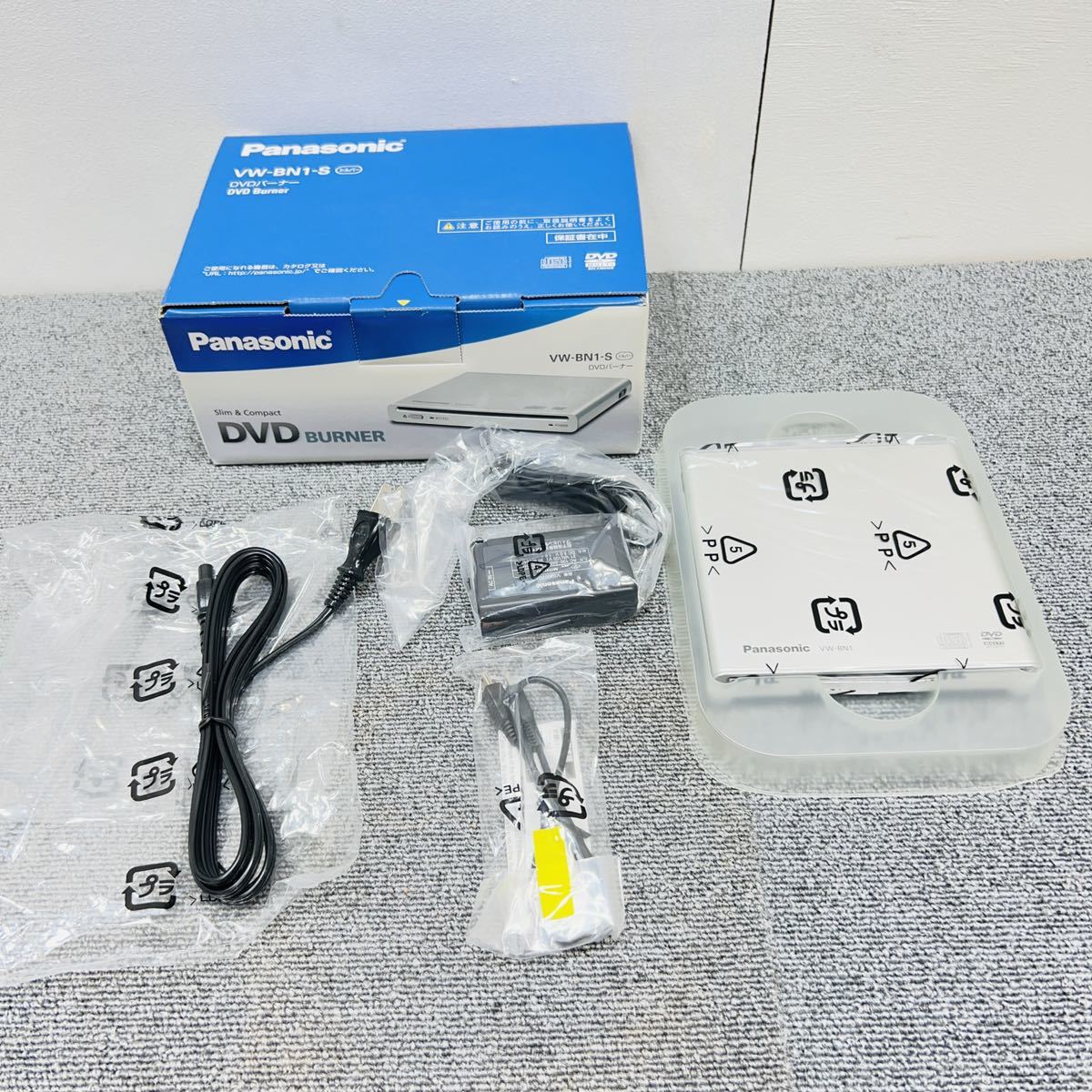 豊富な，高品質 220826-56 Panasonic パナソニック DVD バーナー VW-BN1-S(DVDマルチドライブ)｜売買されたオークション情報、yahooの商品情報をアーカイブ公開 - オークファン DVDマルチドライブ