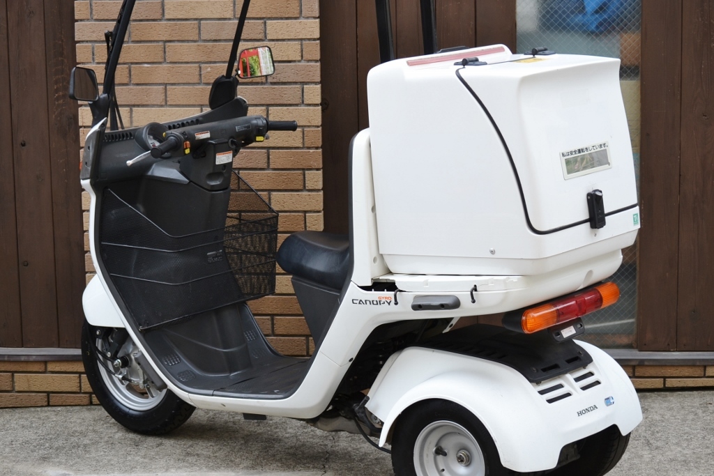 オイル交換済】ホンダ ジャイロキャノピー 4スト TA03 後期 11 オイル交換済】ホンダ ジャイロキャノピー 4スト TA03 後期 11