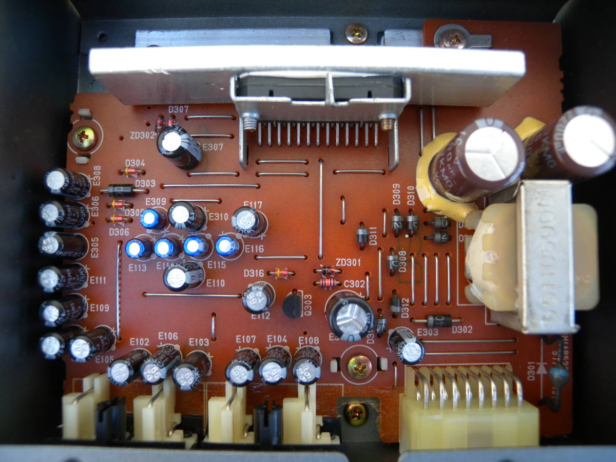 ALPINE アルパイン 35w×4 小型パワーアンプ MXE-F359 動作未確認
