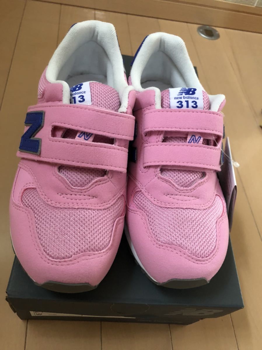 新品　タグ付き　ニューバランス スニーカー　21.5 ピンク　靴　シューズ