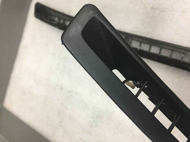 R32 GTR デフロスターグリル_3