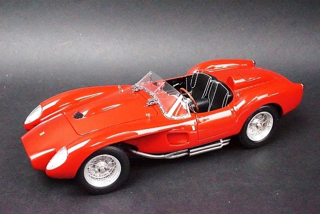 CMC 1/18 Ferrari フェラーリ 250 TestaRossa テスタロッサ 1958