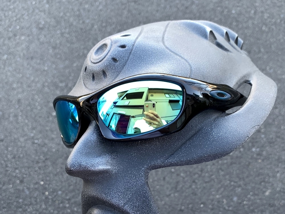 OAKLEY / DUCATI 閃か オークリー サングラス モンスター006