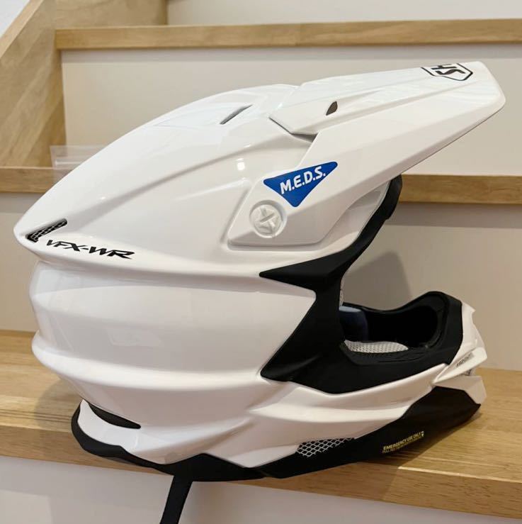 SHOEI VFX-WR オフロード ヘルメット 使用1回のみホワイト Lサイズ
