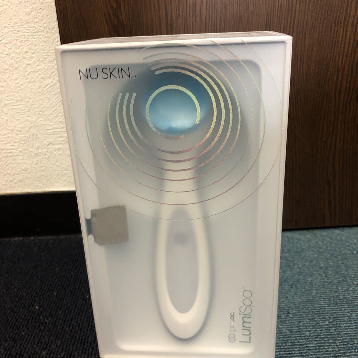 Ageloc ニュース キン ニュースキン ルミスパ 美顔器の通販 NU SKIN
