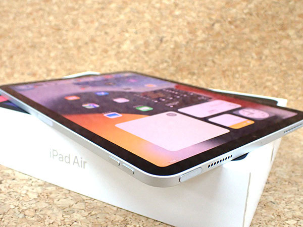 ジャンク品]iPad Air4 10.9インチ 64GB シルバー（中古 極美品