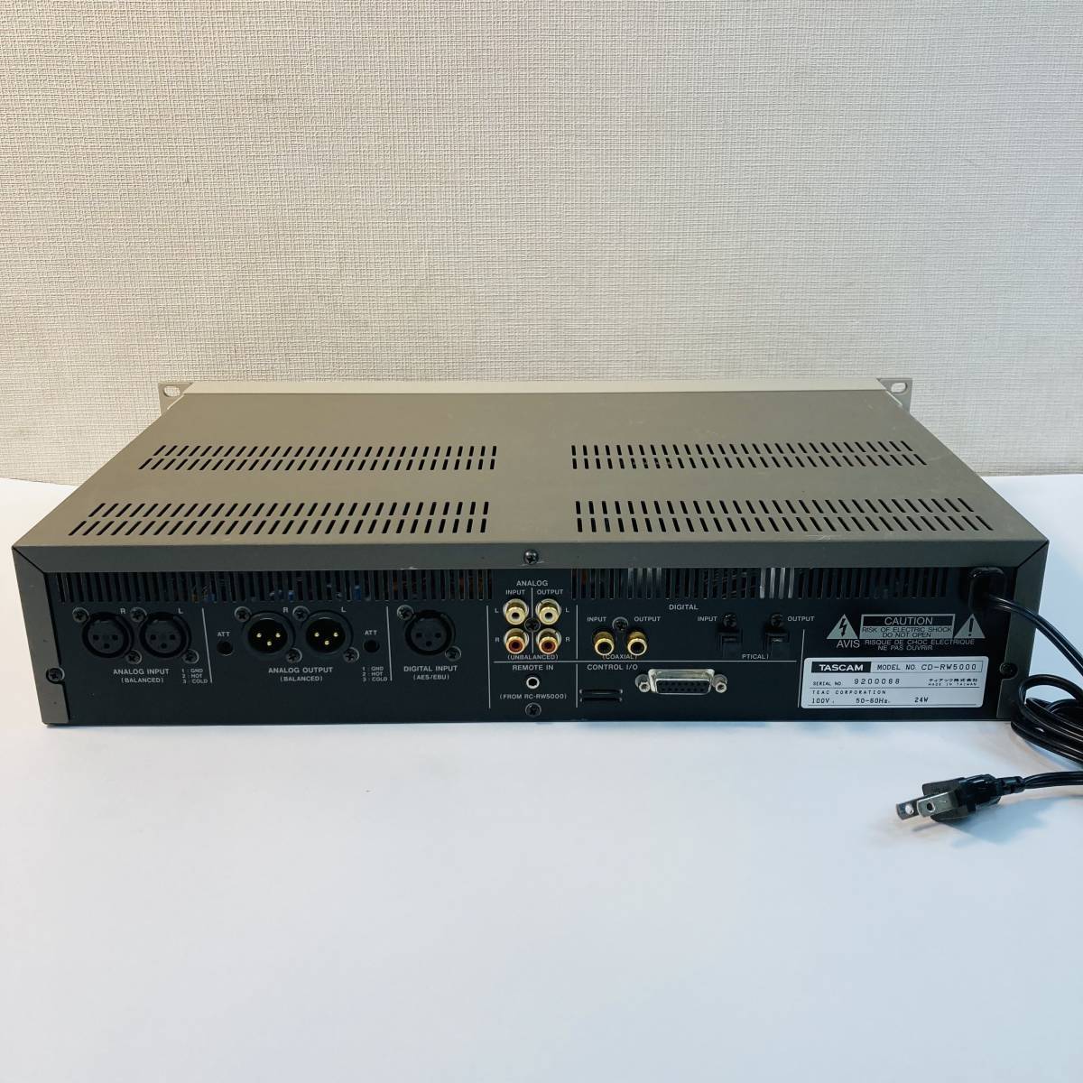 TASCAM 業務用CDレコーダー CD-RW5000 タスカム 【ジャンク】北TO2 TASCAM CD-RW5000 CDレコーダー 音響機器 ジャンク サイト
