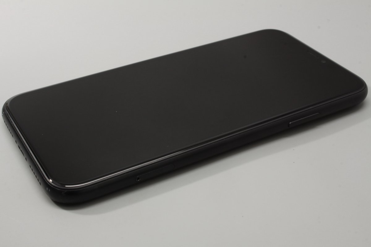 Apple iPhoneXR 64GB Black A2106 MT002J/A バッテリ90%□SIMフリー