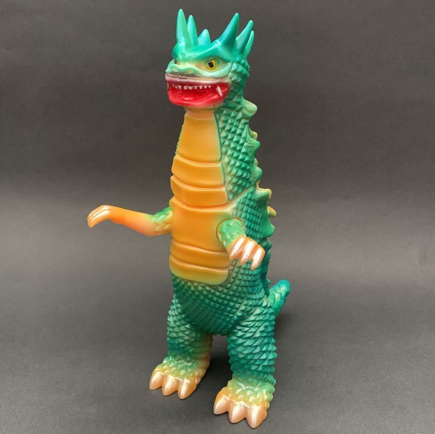 M1号 ソフビ ベムラー