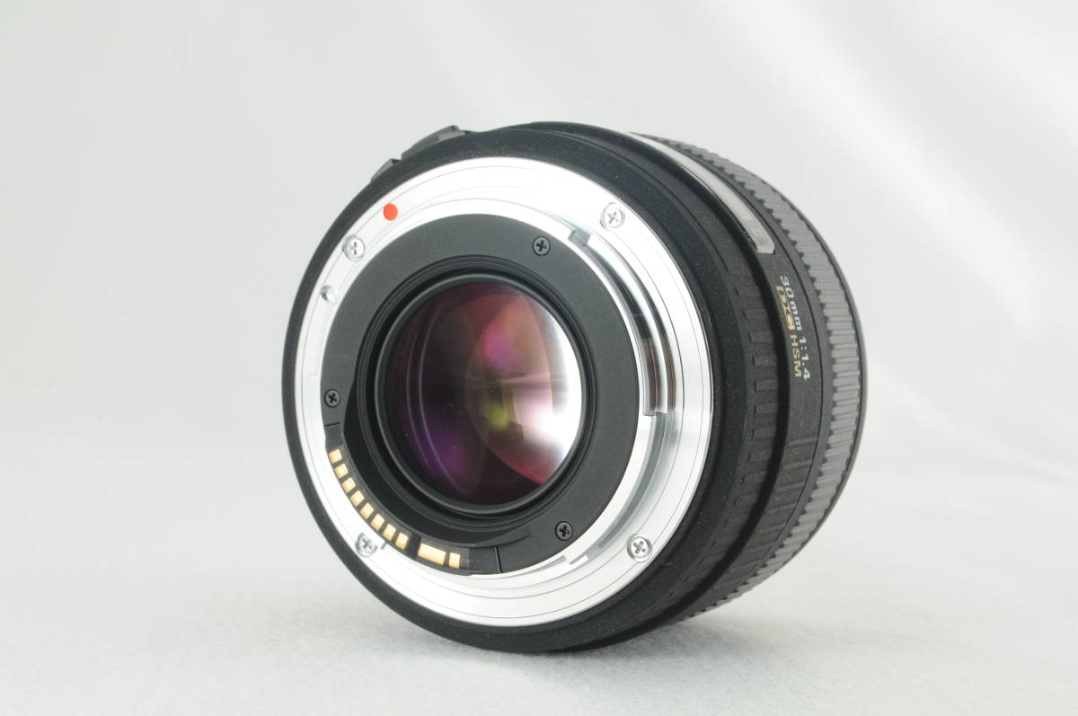 【新品級 超美品】SIGMA シグマ 30mm F1.4 EX DC HSM EFマウント 清潔感溢れる外観！ カビクモリ無し！ 透き通る光学系！ 完動品！ #490 30mm DC F1.4 .com : キャノン