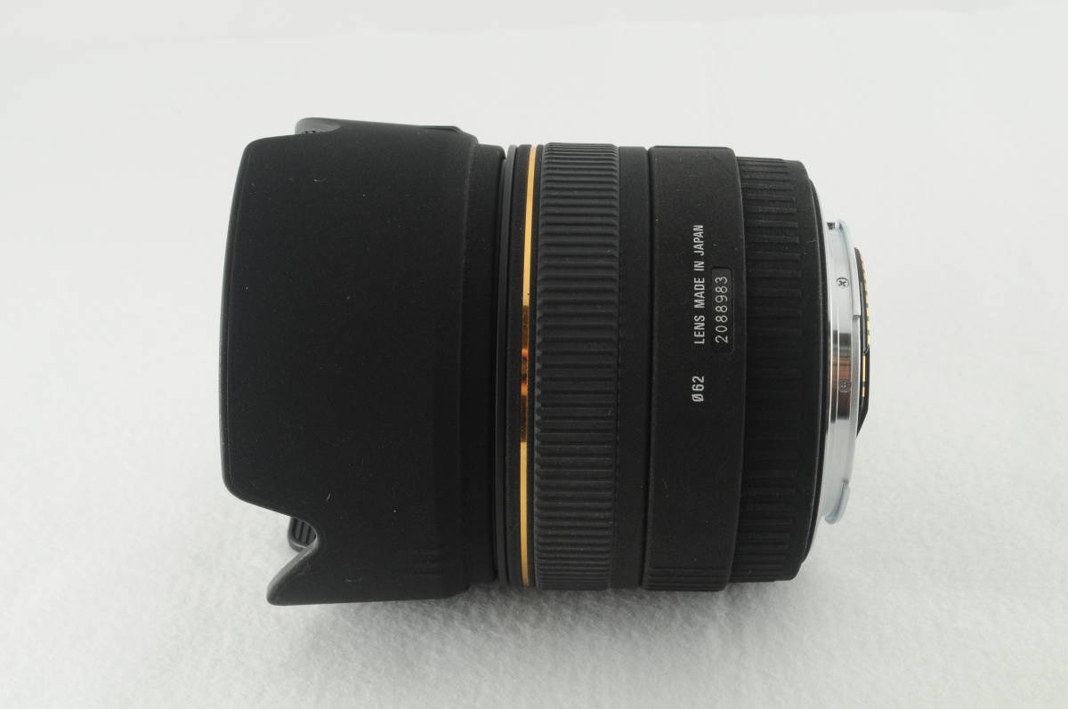 【新品級 超美品】SIGMA シグマ 30mm F1.4 EX DC HSM EFマウント 清潔感溢れる外観！ カビクモリ無し！ 透き通る光学系！ 完動品！ #490 30mm DC F1.4 .com : キャノン