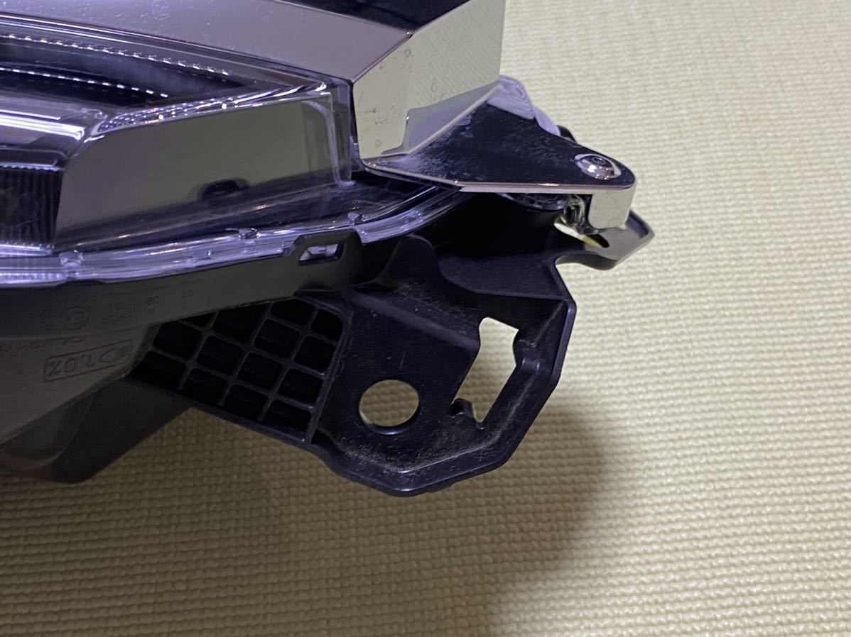 NBOXカスタム JF3 左ヘッドライト JF3 左ヘッドライト N-BOXカスタム