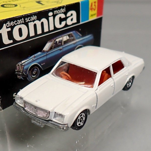 大得価，限定セール トミカ オリジナル特注 43-1-7 トヨタ センチュリー 白(乗用車)｜売買されたオークション情報、yahooの商品情報をアーカイブ公開 - オークファン 乗用車