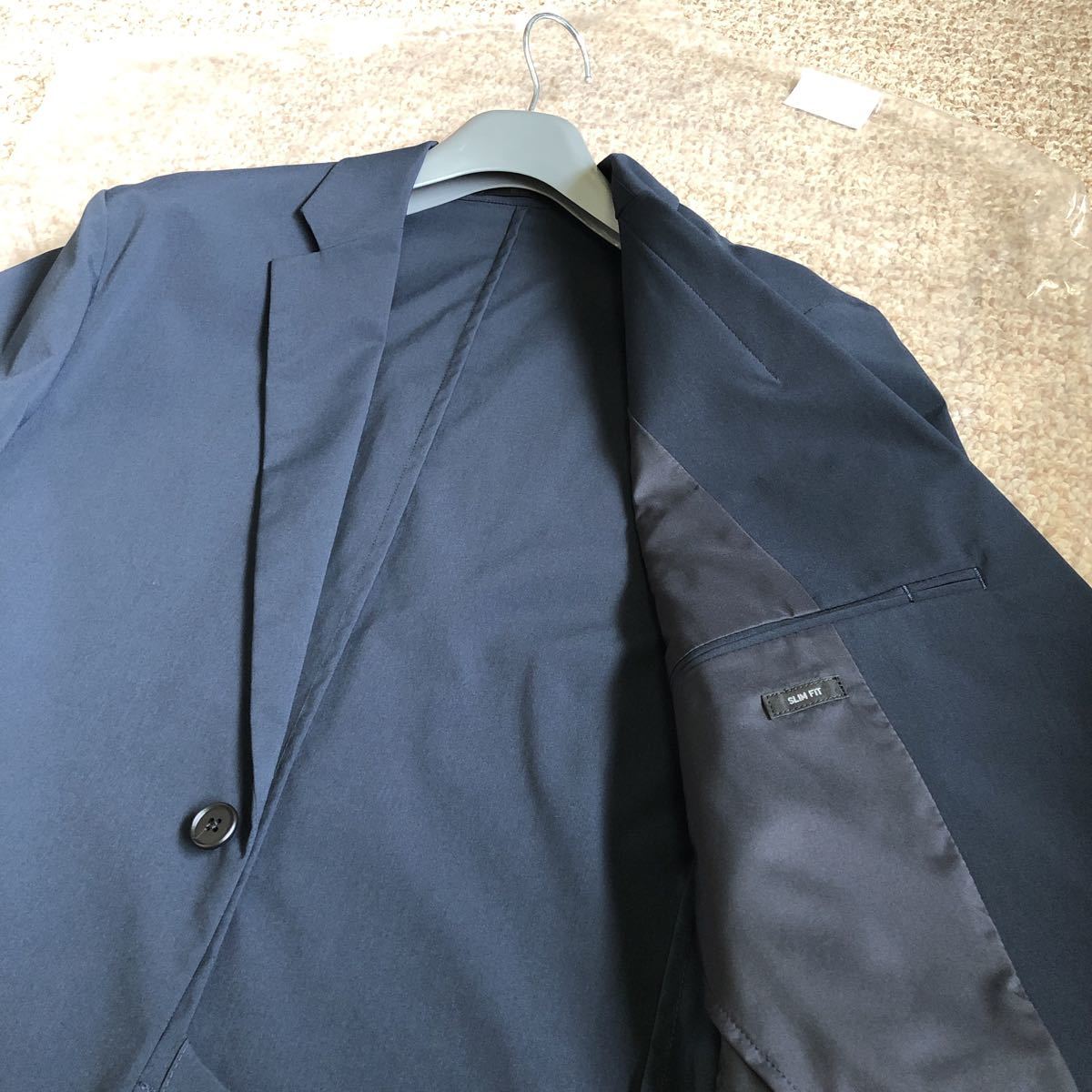 ☆タグ付き未使用 UNIQLO ユニクロ 感動ジャケット 感動パンツ 