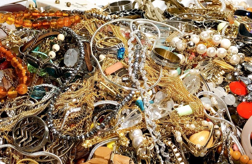 ♪大量6.5Kg以上アクセサリーまとめて素材いろいろネックレス指輪
