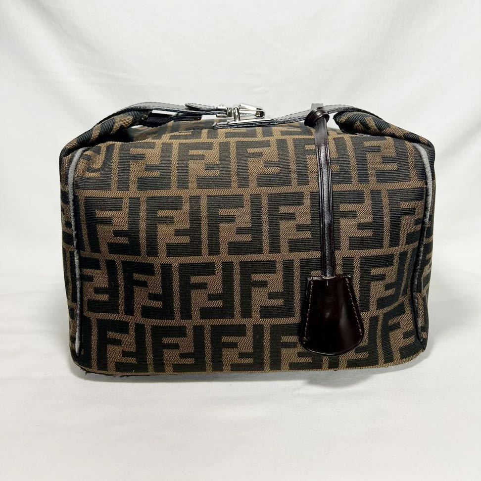 FENDI フェンディ ズッカ柄 ゴールド金具 バニティ ズッカ バニティ