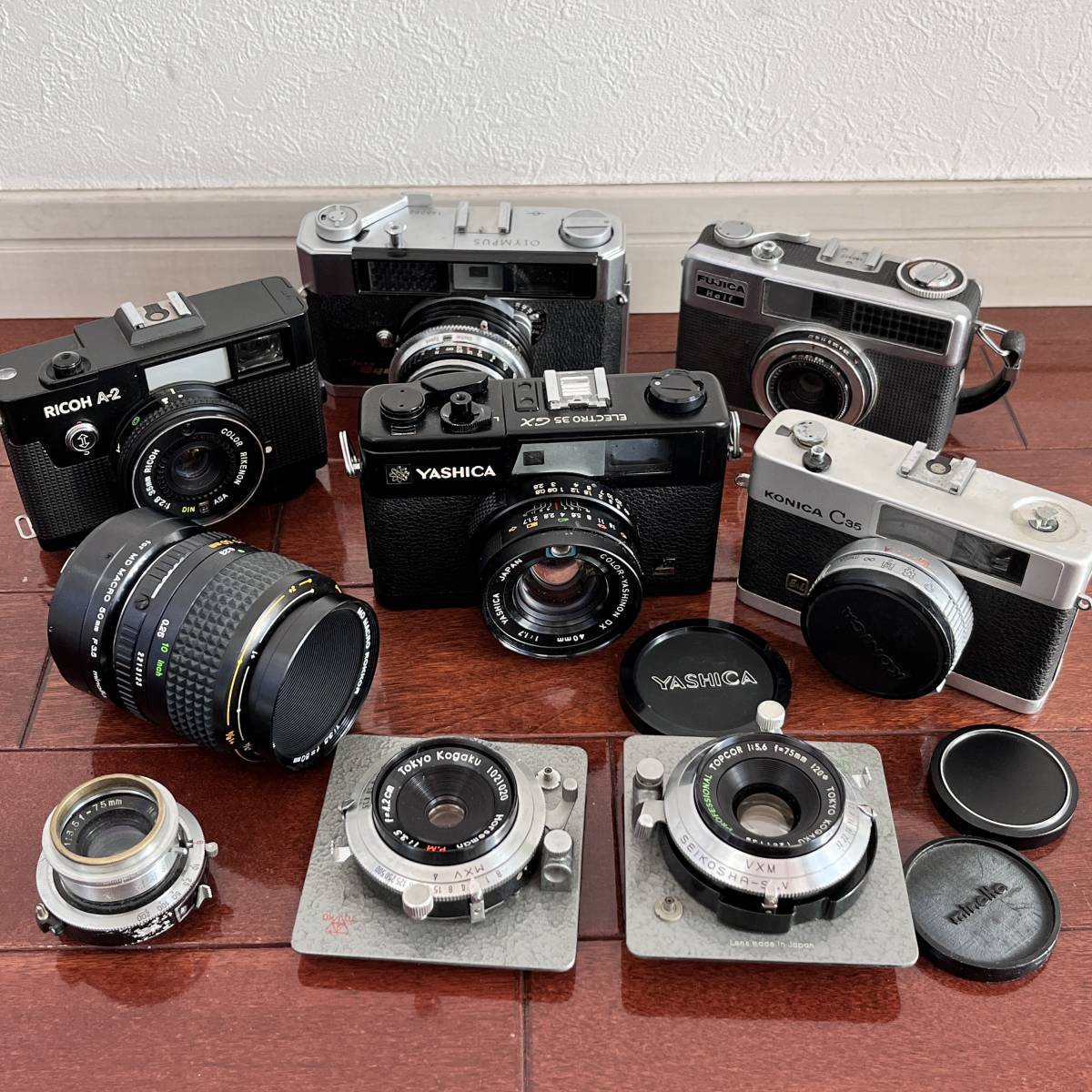 高品質，SALE Yashica Electro 35 GX horseman P.M 4.2cm F3.5 Topcor 75mm F5.6 Konica C35 E&L Minolta MD MACRO 50mm F3.5 Ricoh A-2(コンパクトカメラ)｜売買されたオークション情報、yahooの商品情報をアーカイブ公開 - オークファン コンパクトカメラ
