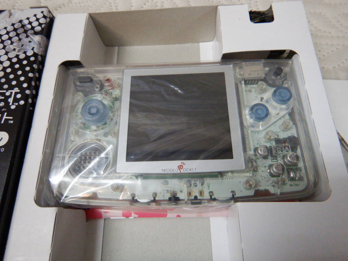 NEOGEO POCKET ネオジオポケット 本体 スケルトン 未使用 箱 説明書 