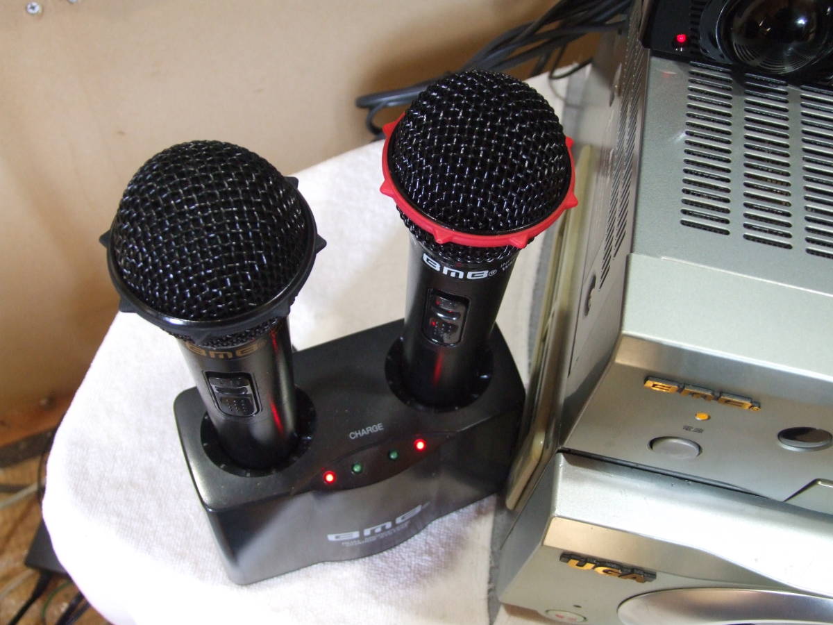BMB neonR2 NMU-R20 joysound ご家庭でも UGA と同じ筐体の ネオンR2