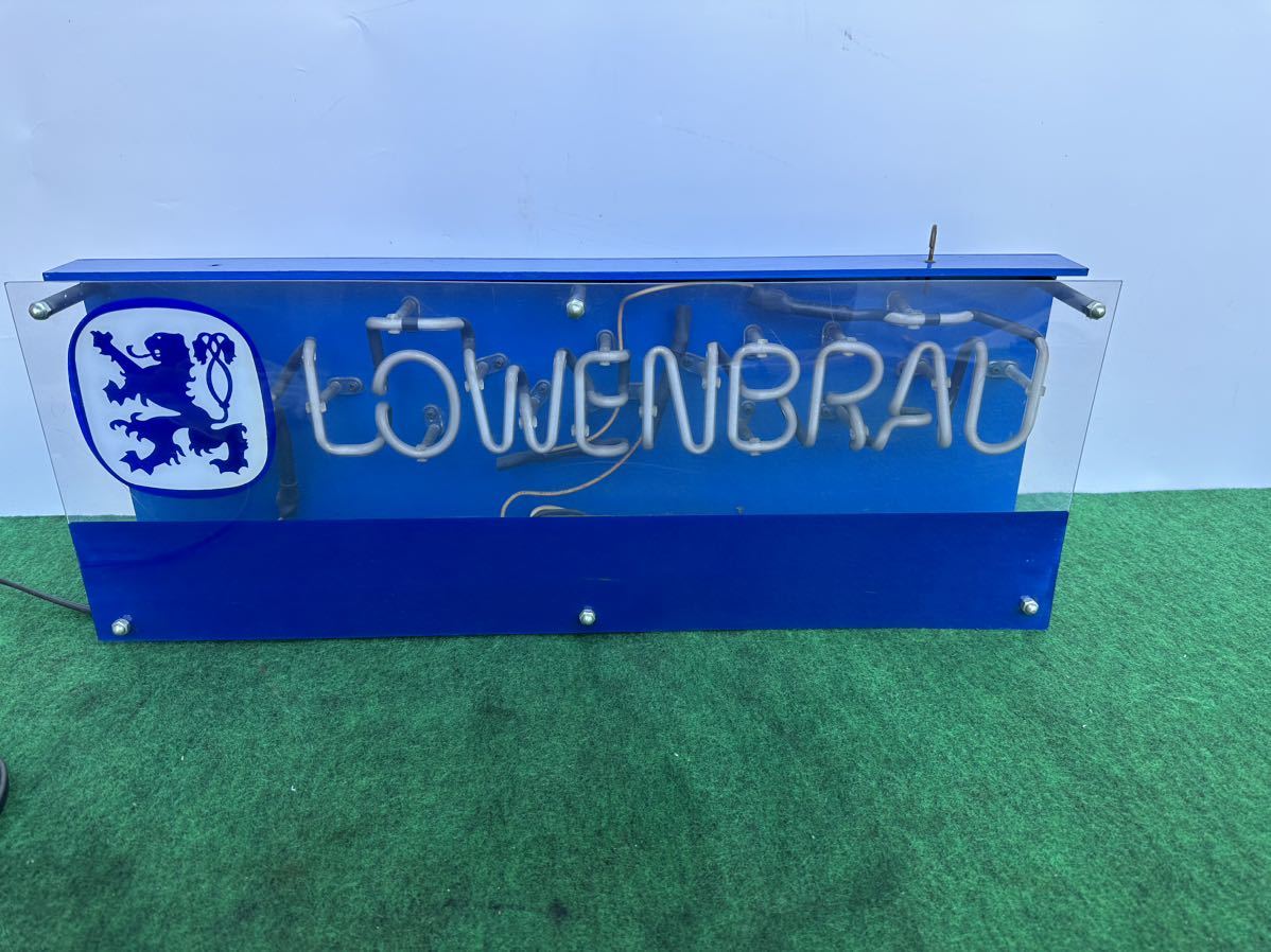 美術品・アンティーク・コレクション Löwenbräu ネオンサイン 青色