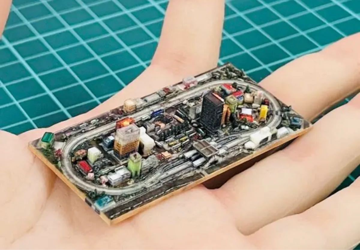 ミニチュア☆ミニミニ鉄道模型☆1/64に☆フィギュアに☆ジオラマ☆N