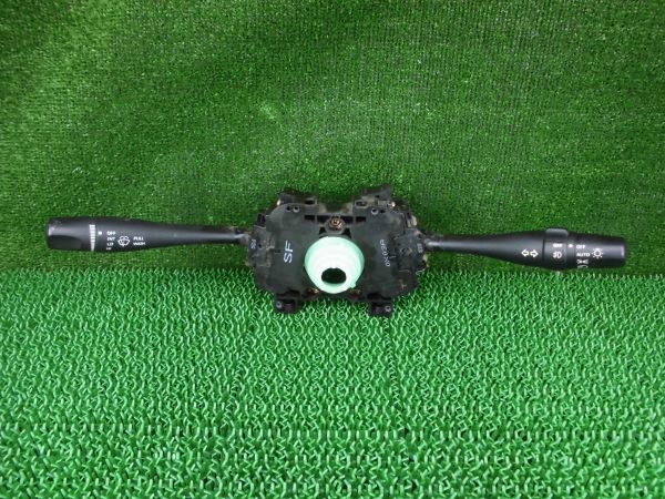 【人気定番，新作登場】 全国 021004 Y H13 ローレル HC35 GC35 C35 純正 コンビネーションスイッチ(パーツ)｜売買されたオークション情報、yahooの商品情報をアーカイブ公開 - オークファン その他