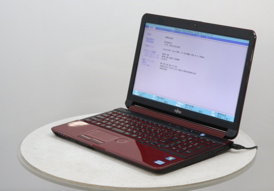 FUJITSU FMVA56GR LIFEBOOK AH56/G Core i7-2670QM 2.20GHz 4GB 750GB
