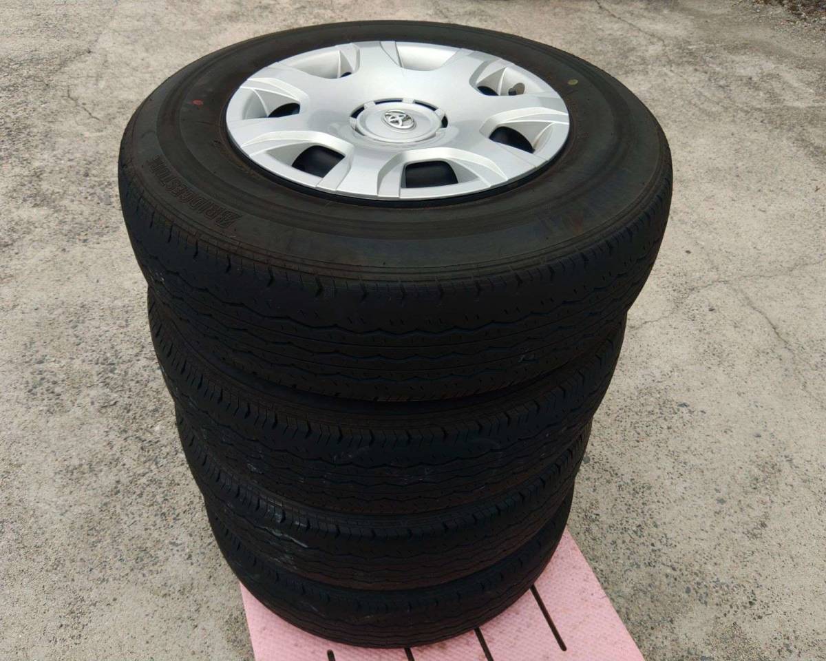 200系ハイエース純正 ホイールキャップ付き鉄ホイール 195/80R15 107 
