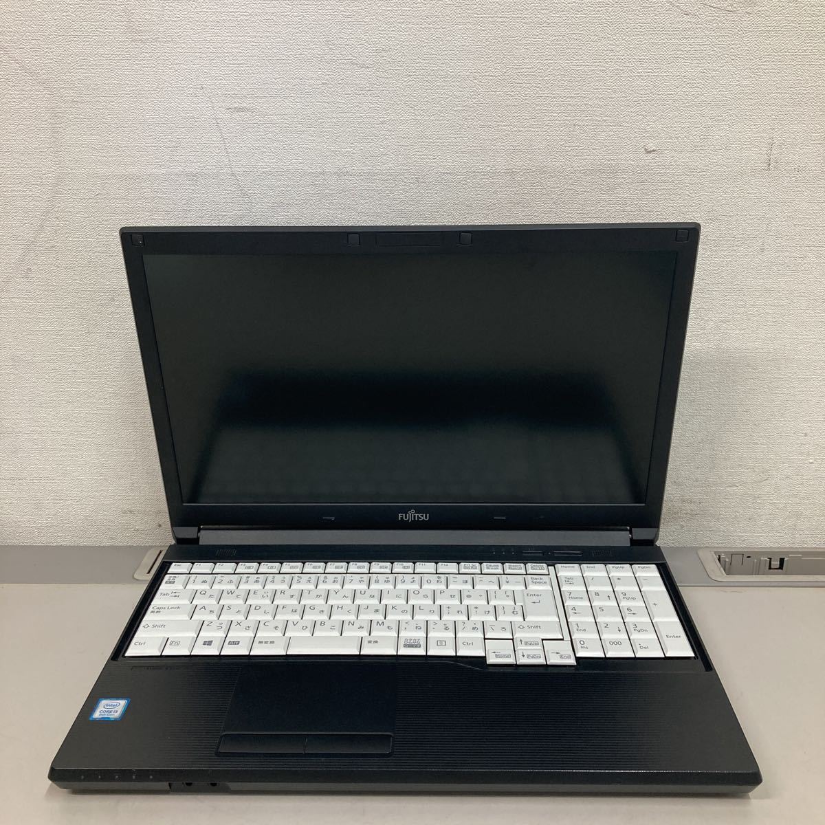 M139 FUJITSU LIFEBOOK A748/TX Core i3 8130U メモリ4GB Fujitsu