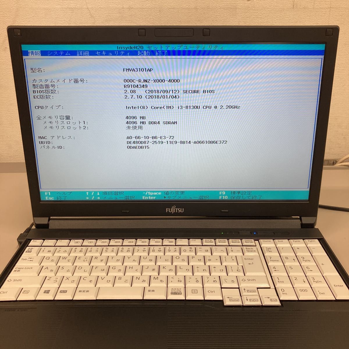M139 FUJITSU LIFEBOOK A748/TX Core i3 8130U メモリ4GB Fujitsu