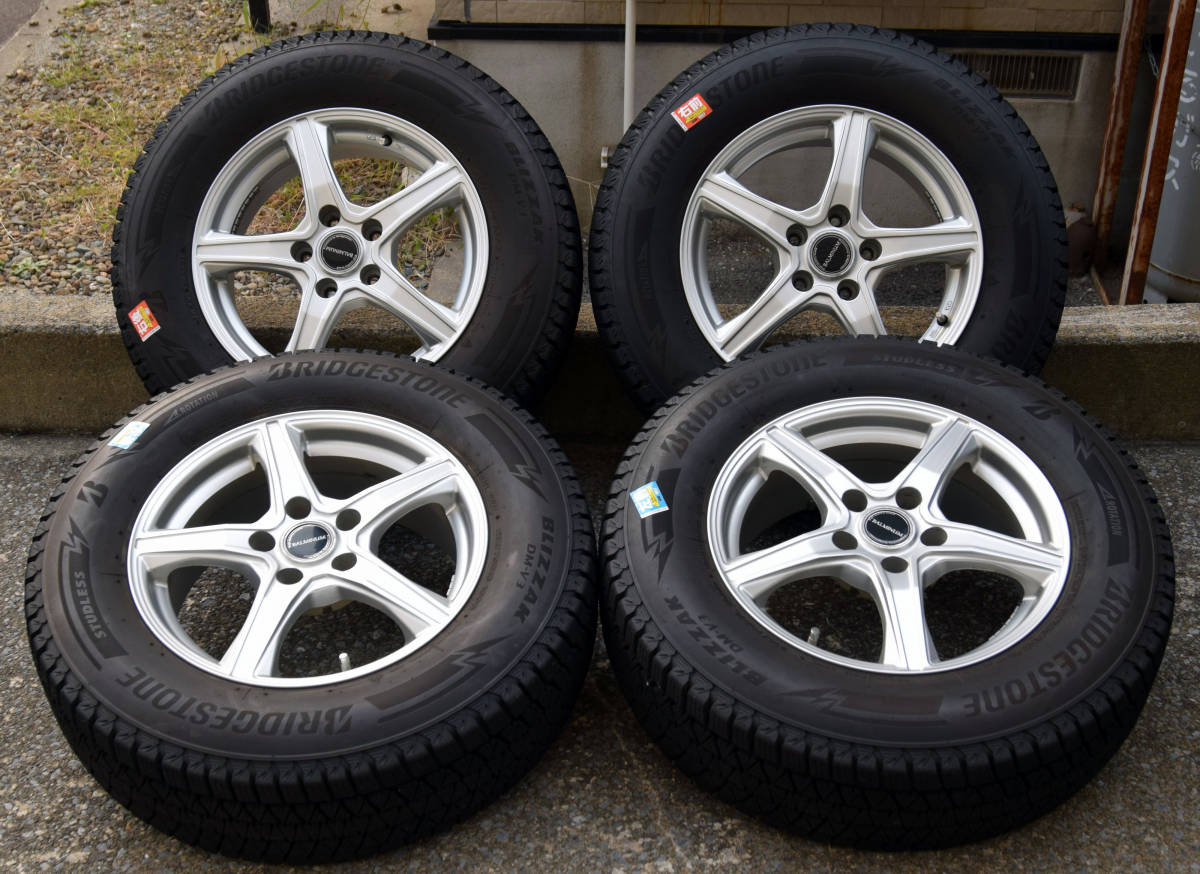 9部山 BSスタッドレス ブリザック DM-V3 215/70R16 アルミ付4本セット 